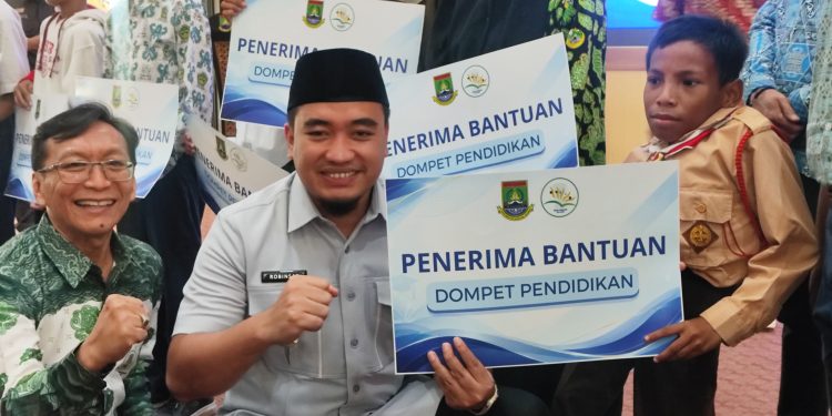 Gerakan Peduli Pendidikan Cilegon Diluncurkan, Dompet Pendidikan Mulai Digulirkan