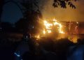 10 bedeng kontrakan terbakar