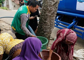 Kekeringan Meluas, BAZNAS Kabupaten Serang Salurkan Bantuan Air Bersih