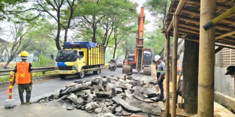 Perbaikan Jalan Rusak di Kota Tangerang Dipercepat, Ditargetkan Rampung Dua Bulan