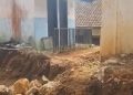 Pemerataan Lahan Kebablasan, Gedung SDN Jiput 4 Terancam Ambruk