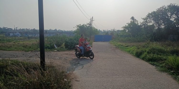 Akses Jalan Warga di Rajeg Tegal Ditutup, Aktivis Desak Pemkab Tangerang Turun Tangan