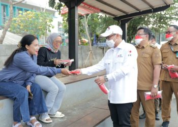 14 Ribu Masker Disebar ke Warga Tangsel
