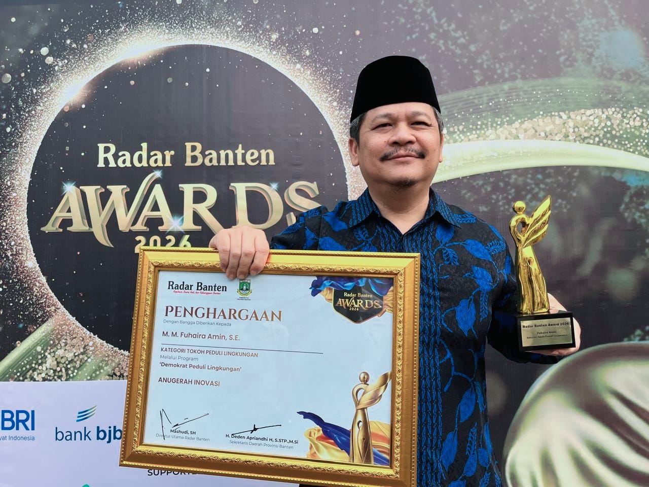 Ketua DPC Partai Demokrat Raih Penghargaan Sebagai Tokoh Peduli Lingkungan