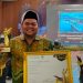 Regen Abdul Aris Diganjar Penghargaan Peduli Yatim pada Radar Banten Awards 2026