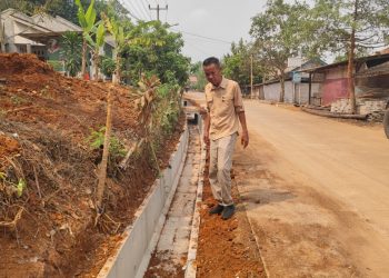 204 Meter Drainase Dibangun di Jalan Utama Kadugenep Untuk Antisipasi Banjir