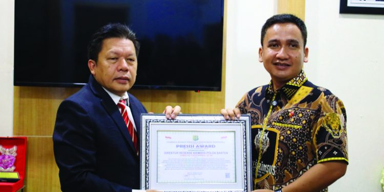 Dirreskrimsus Polda Banten Terima Penghargaan