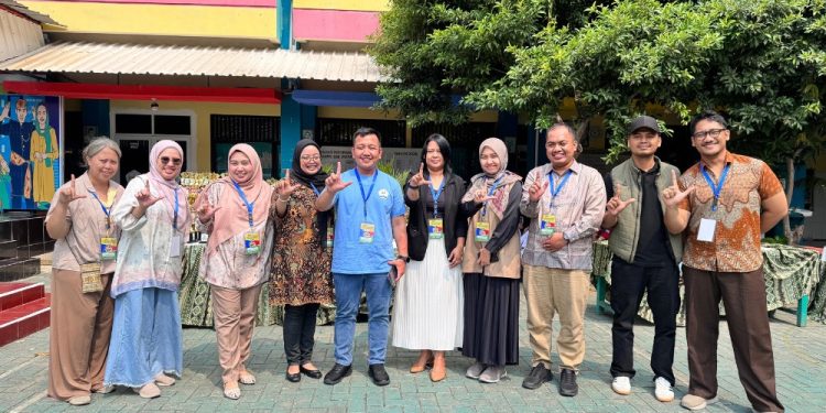 Universitas Esa Unggul Kirim Empat Dosen sebagai Juri LKBBI Tingkat SMP Jakarta Barat 2026