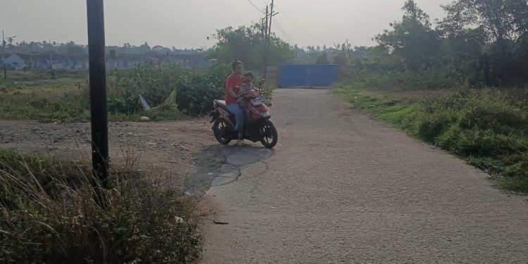 Akses Jalan Warga di Rajeg Tegal Ditutup, Aktivis Desak Pemkab Tangerang Turun Tangan