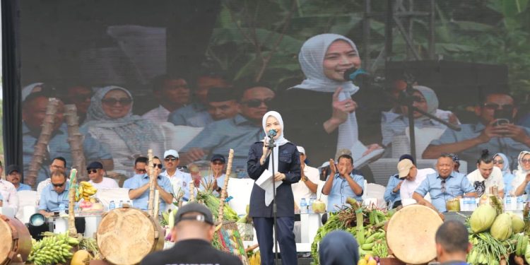Bupati Ratu Zakiyah: Petani Tulang Punggung Swasembada Pangan