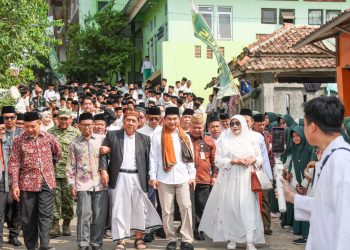 Wagub Banten Dorong Pesantren Jadi Benteng Literasi dan Moral