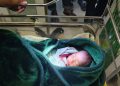 Bayi dibuang
