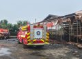 Kebakaran landa rumah makan di tempat sembako di Sepatan
