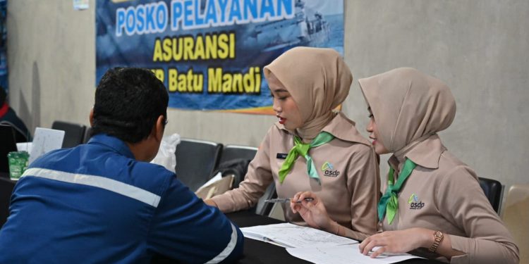 Klaim asuransi kendaraan korban KMP Batumandi